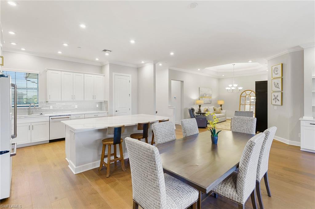 9633 Montelanico LOOP # 203