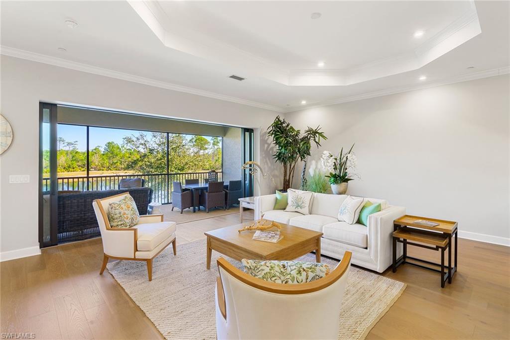 9633 Montelanico LOOP # 203