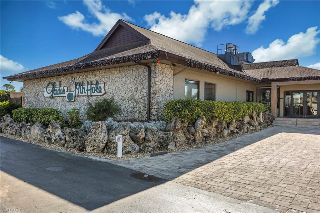 232 Palm DR 1