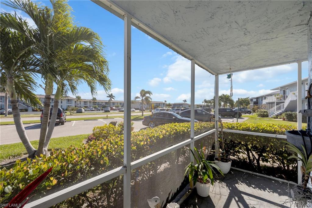 232 Palm DR 1