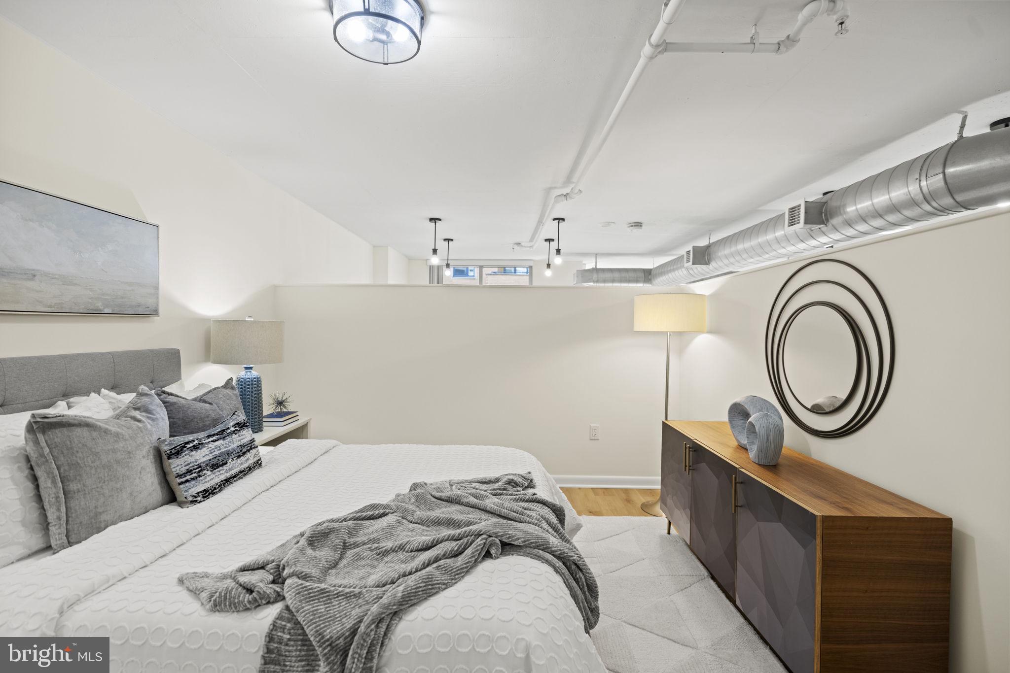 811 4TH STREET NW 406