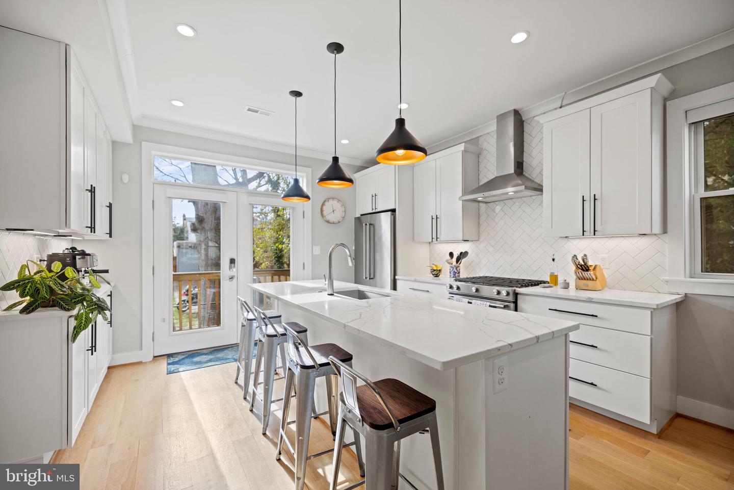 308 Quackenbos St NW