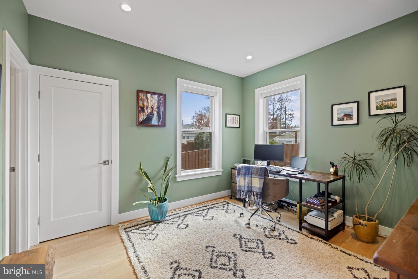 308 Quackenbos St NW