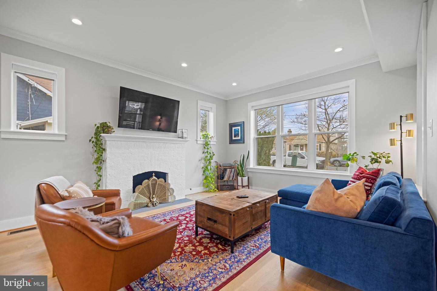 308 Quackenbos St NW