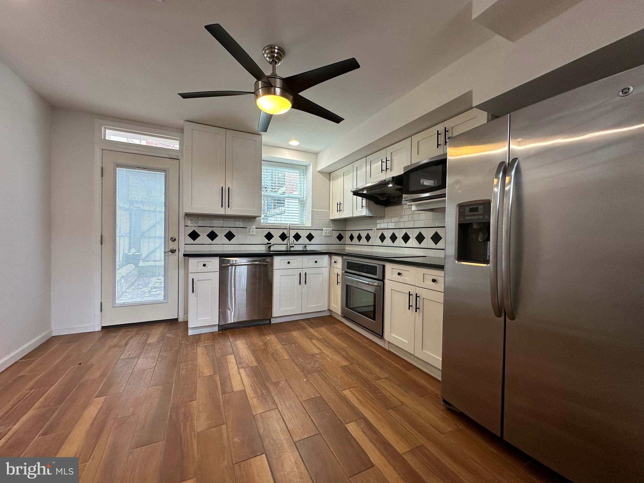 1231 PENNSYLVANIA AVENUE SE