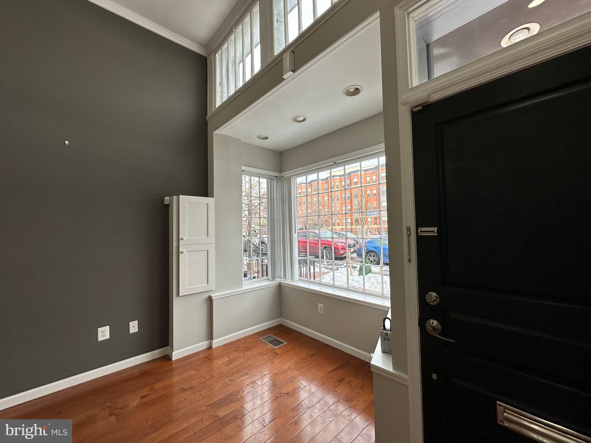 1231 PENNSYLVANIA AVENUE SE