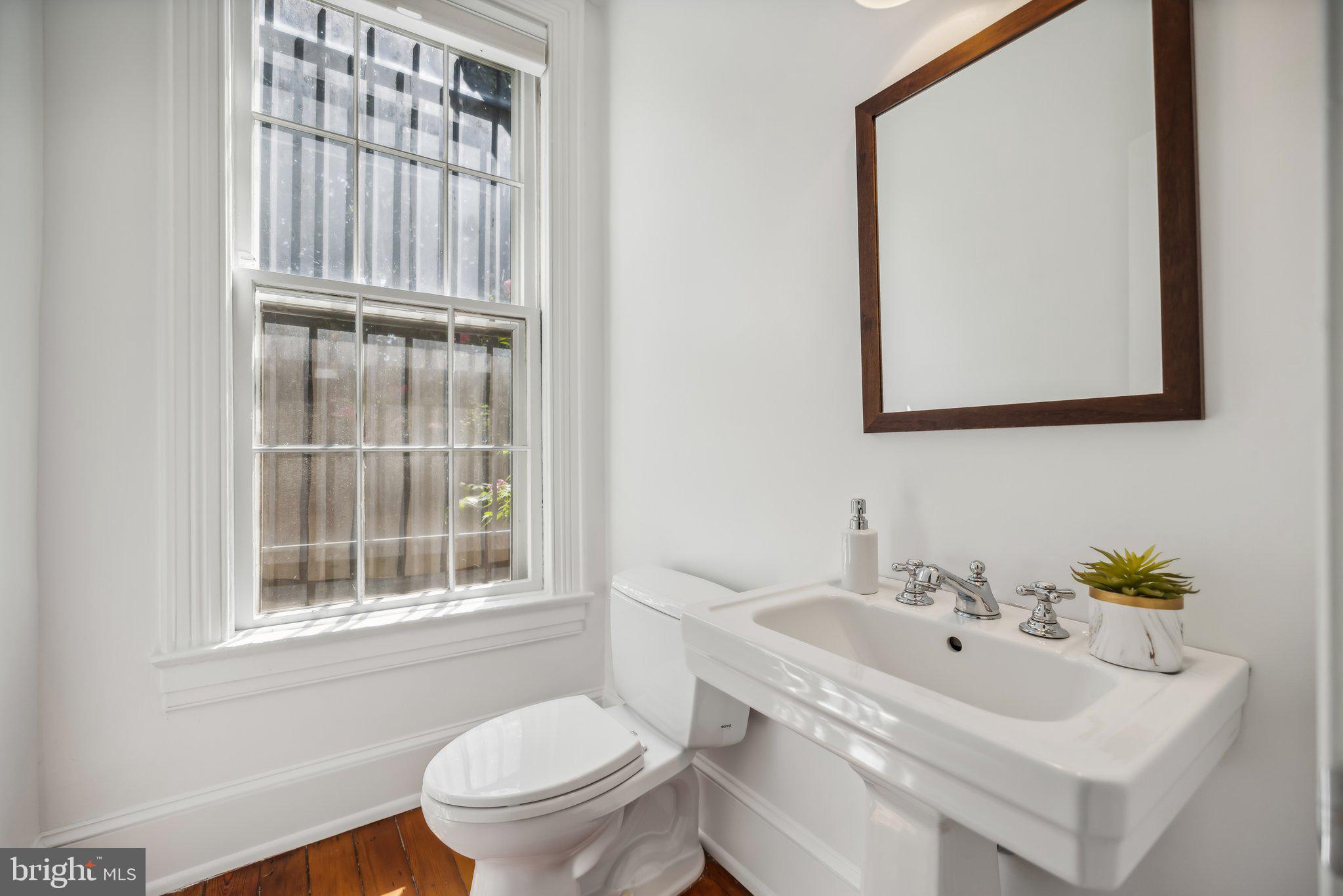 1911 NEW HAMPSHIRE AVENUE NW