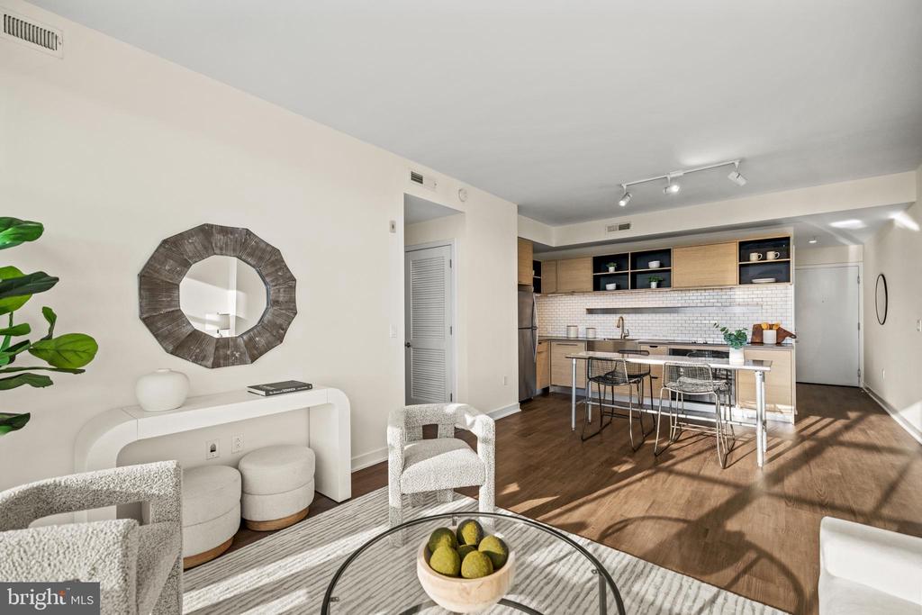 2030 8TH STREET NW PH8
