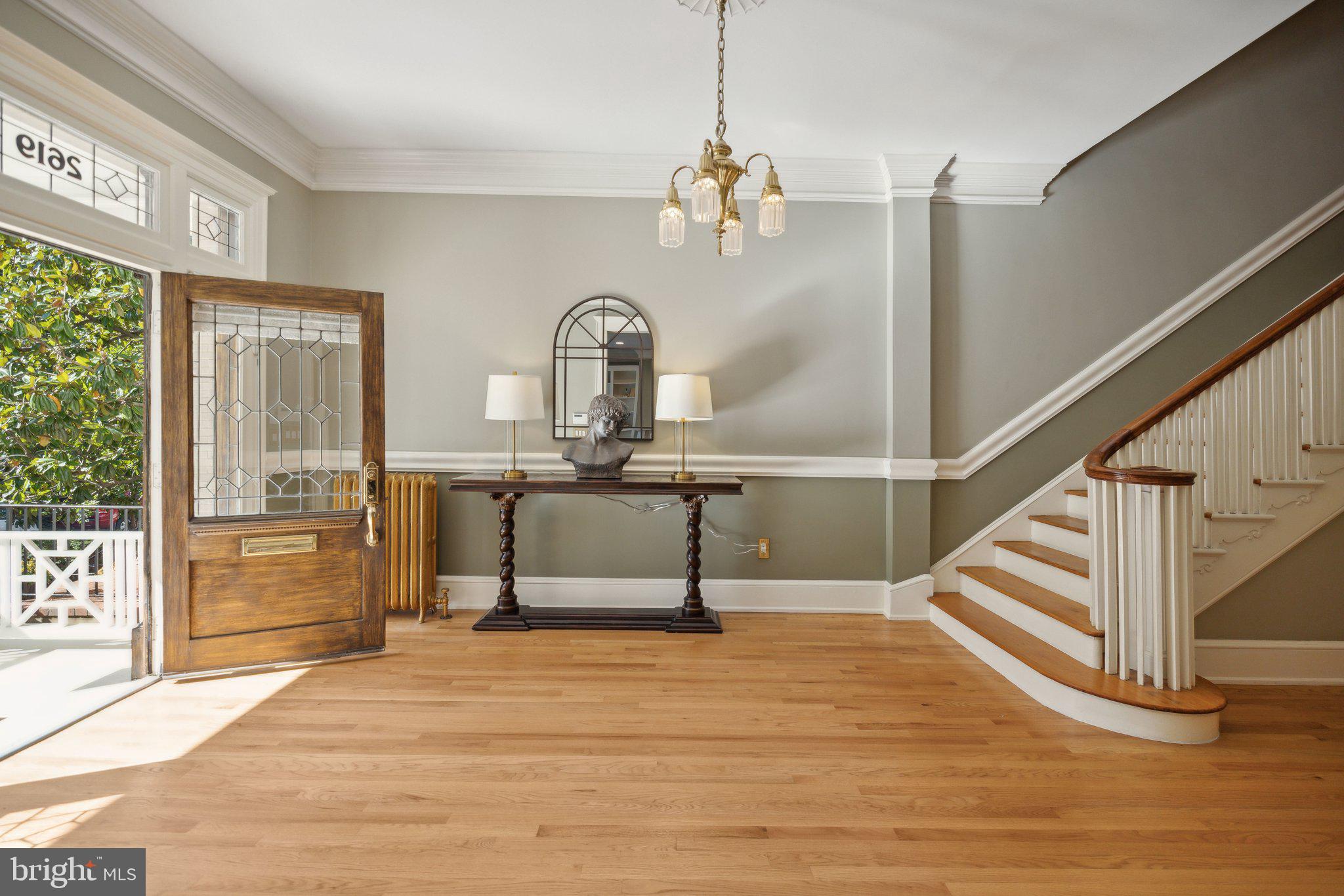 2619 WOODLEY PLACE NW