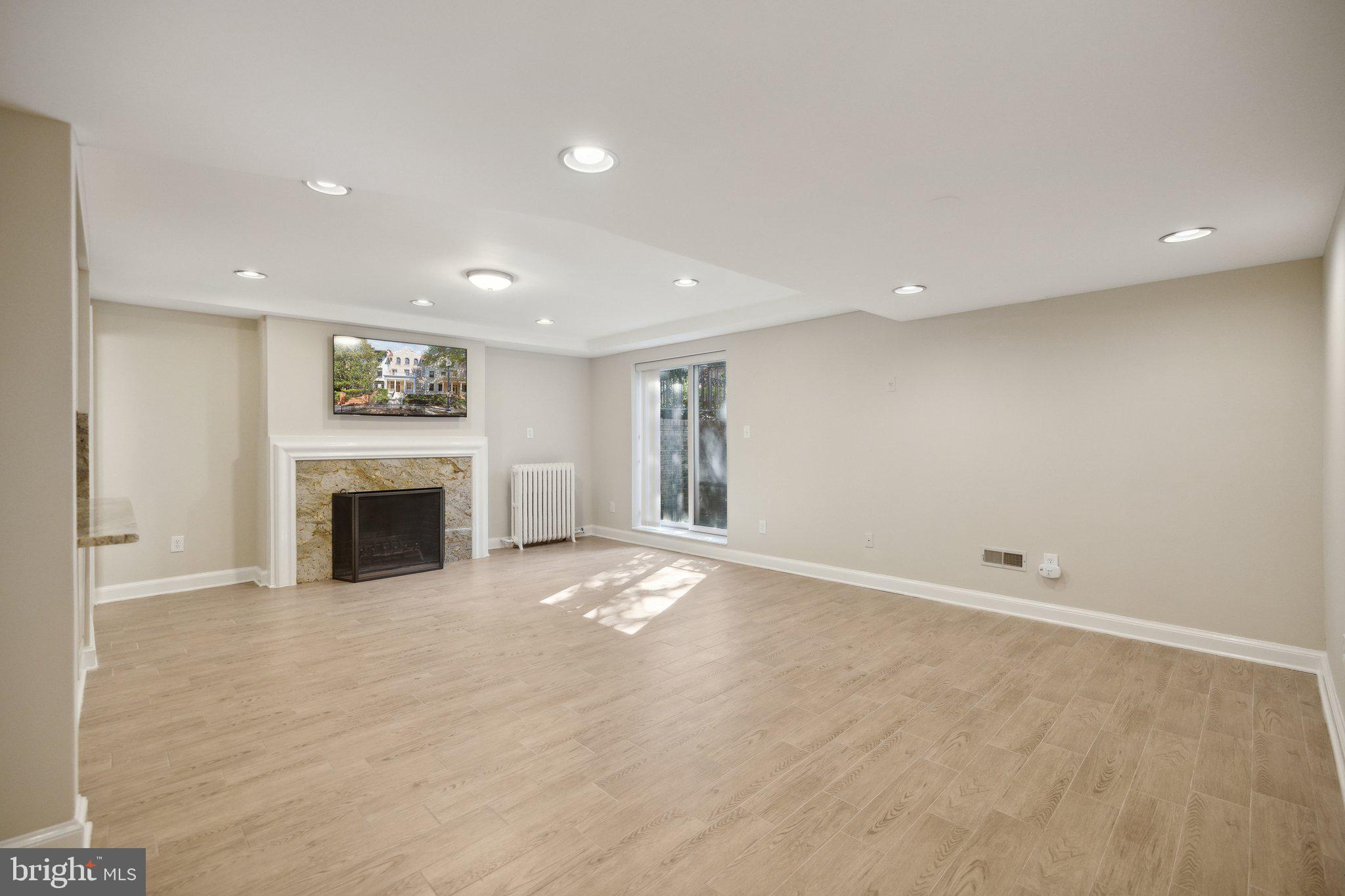 2619 WOODLEY PLACE NW