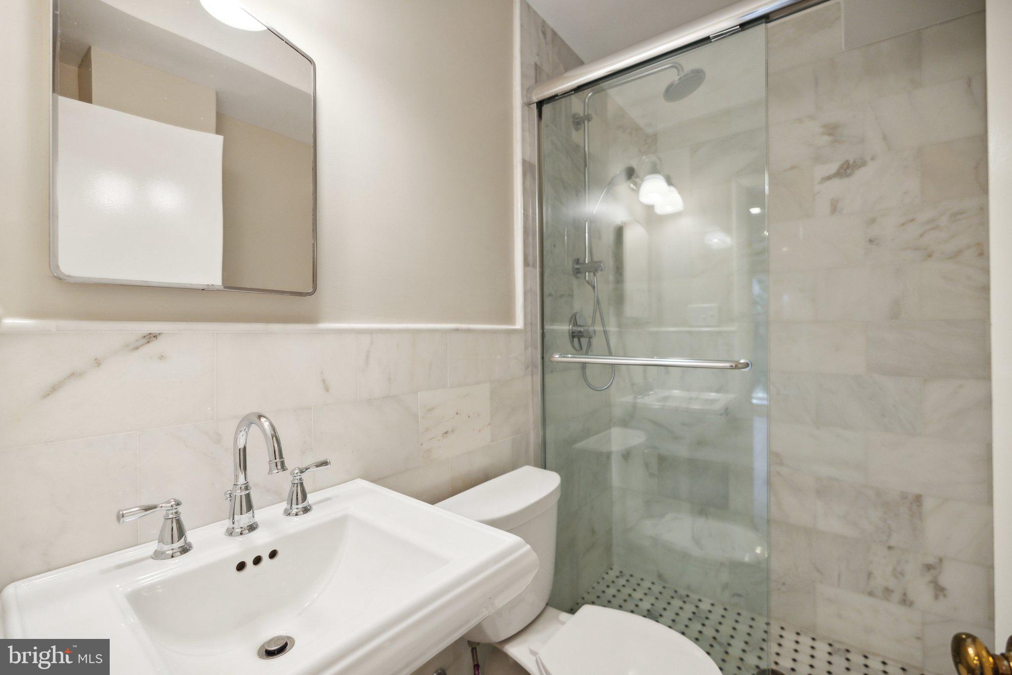 2619 WOODLEY PLACE NW