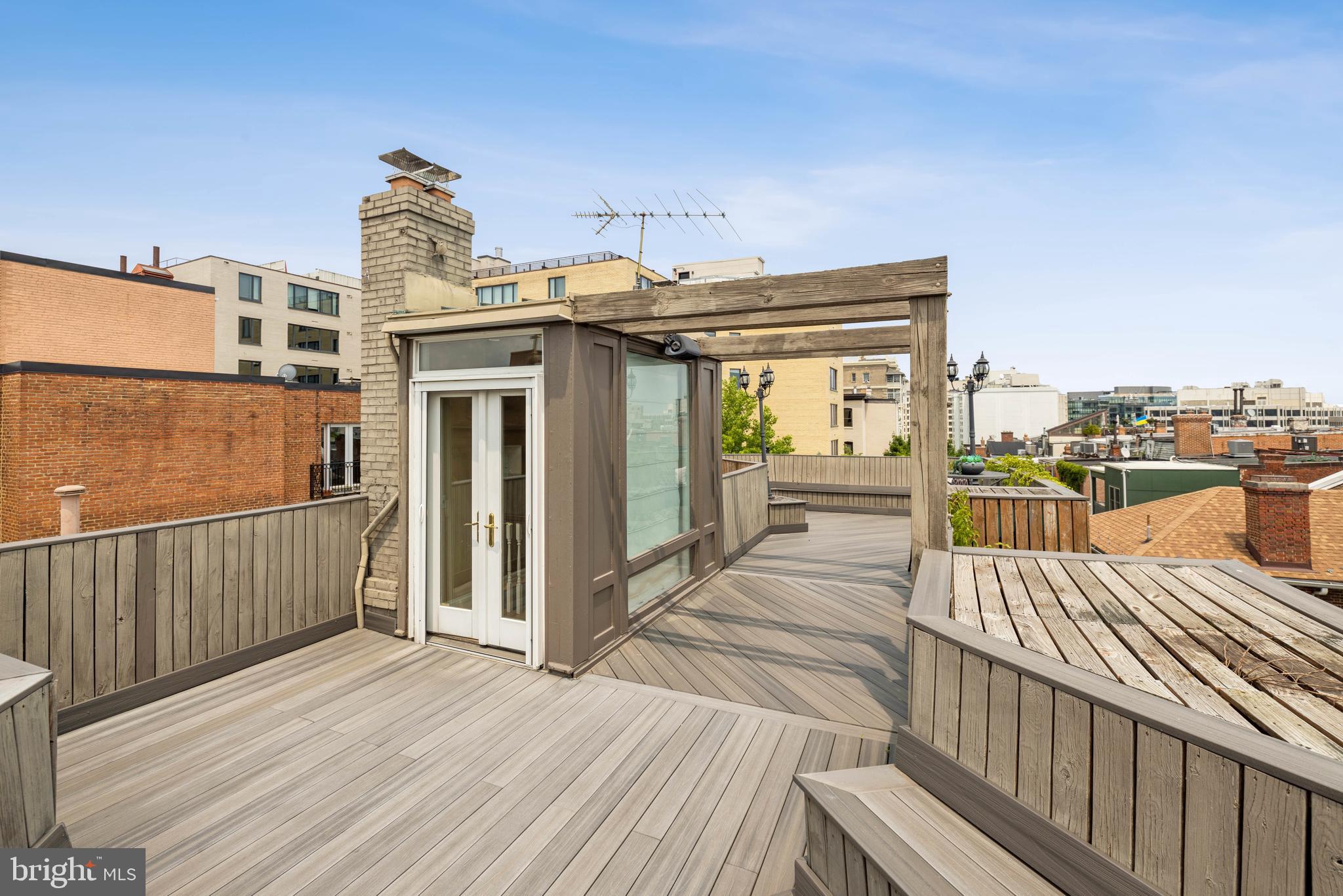 1827 PHELPS PLACE NW