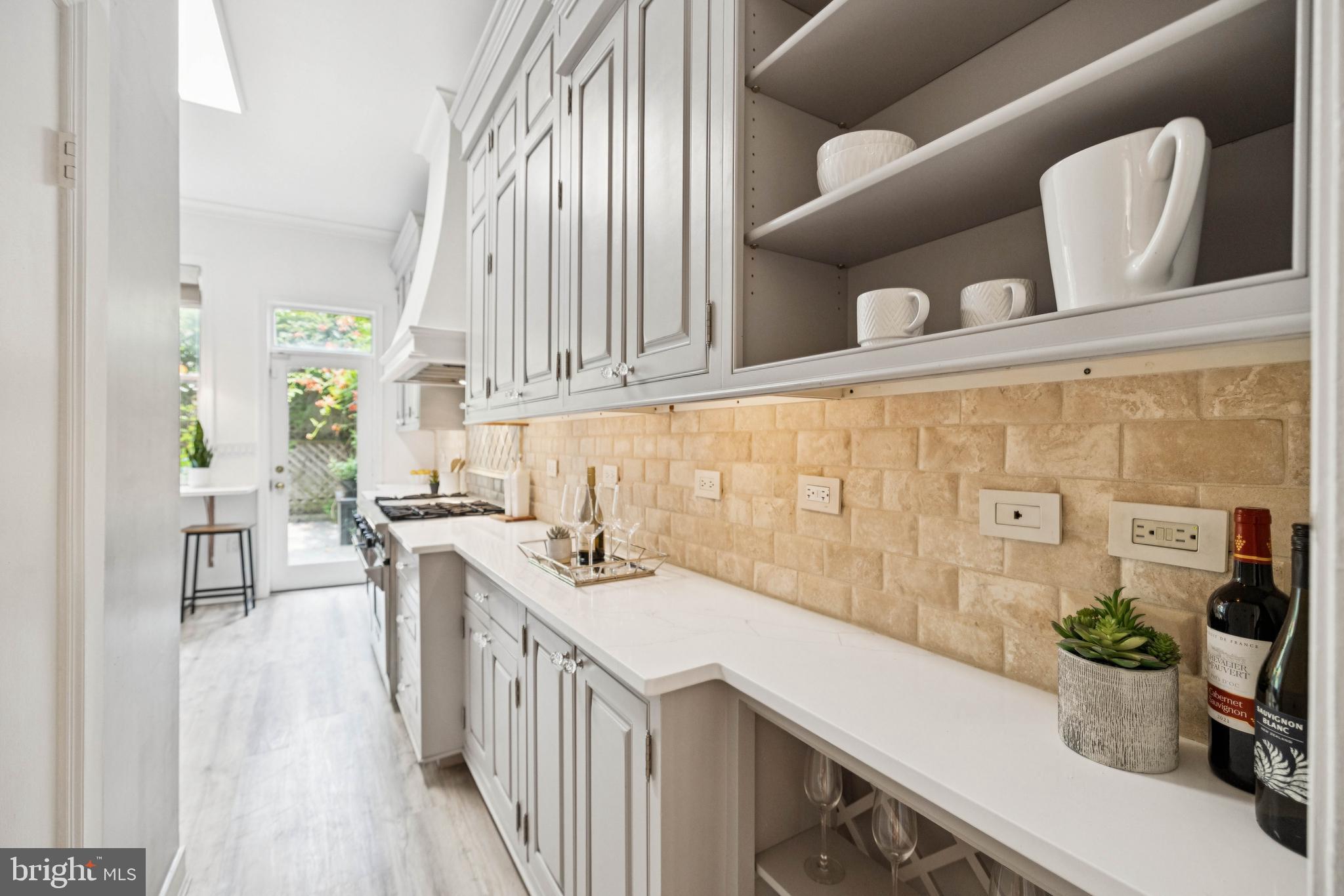 1827 PHELPS PLACE NW