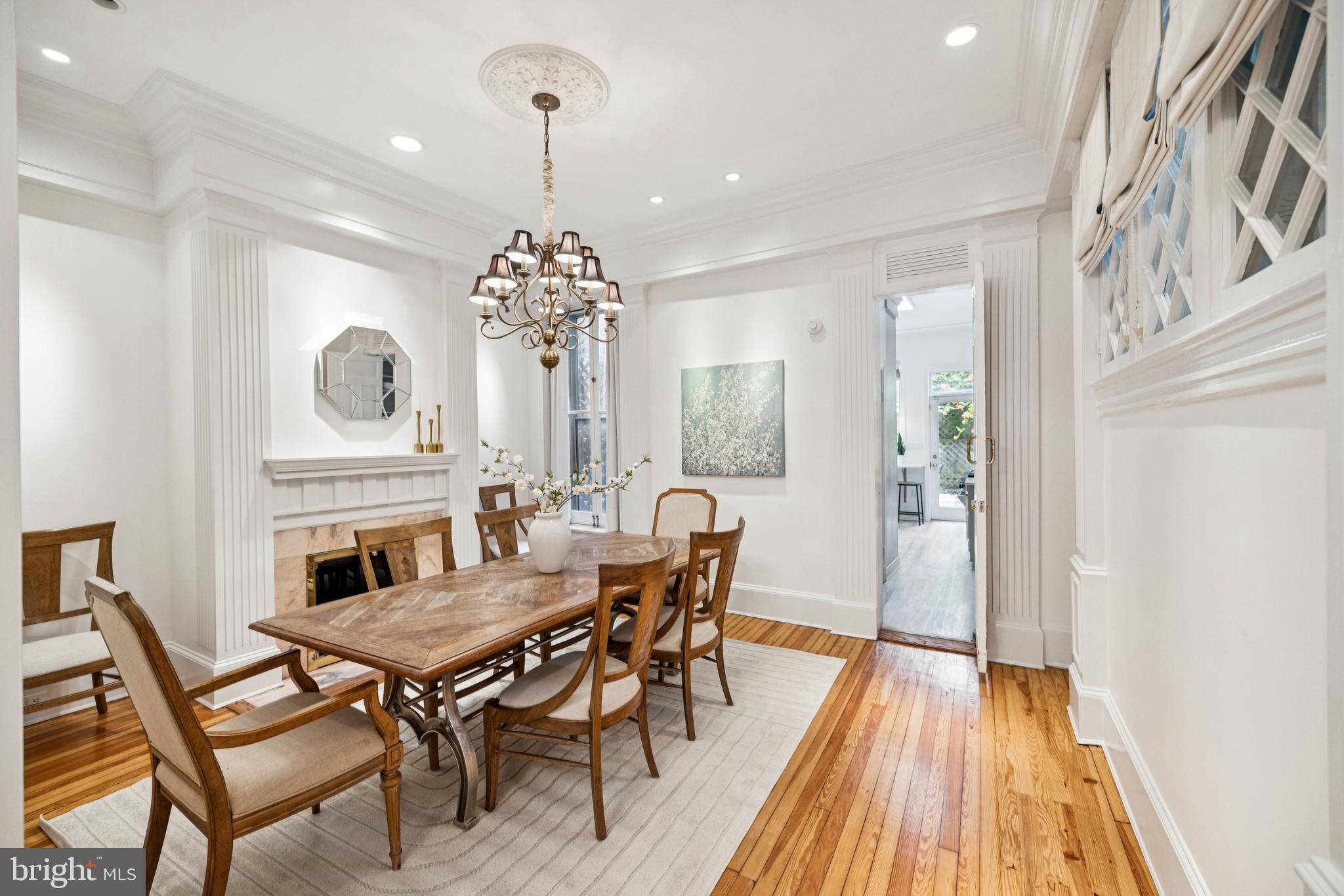 1827 PHELPS PLACE NW