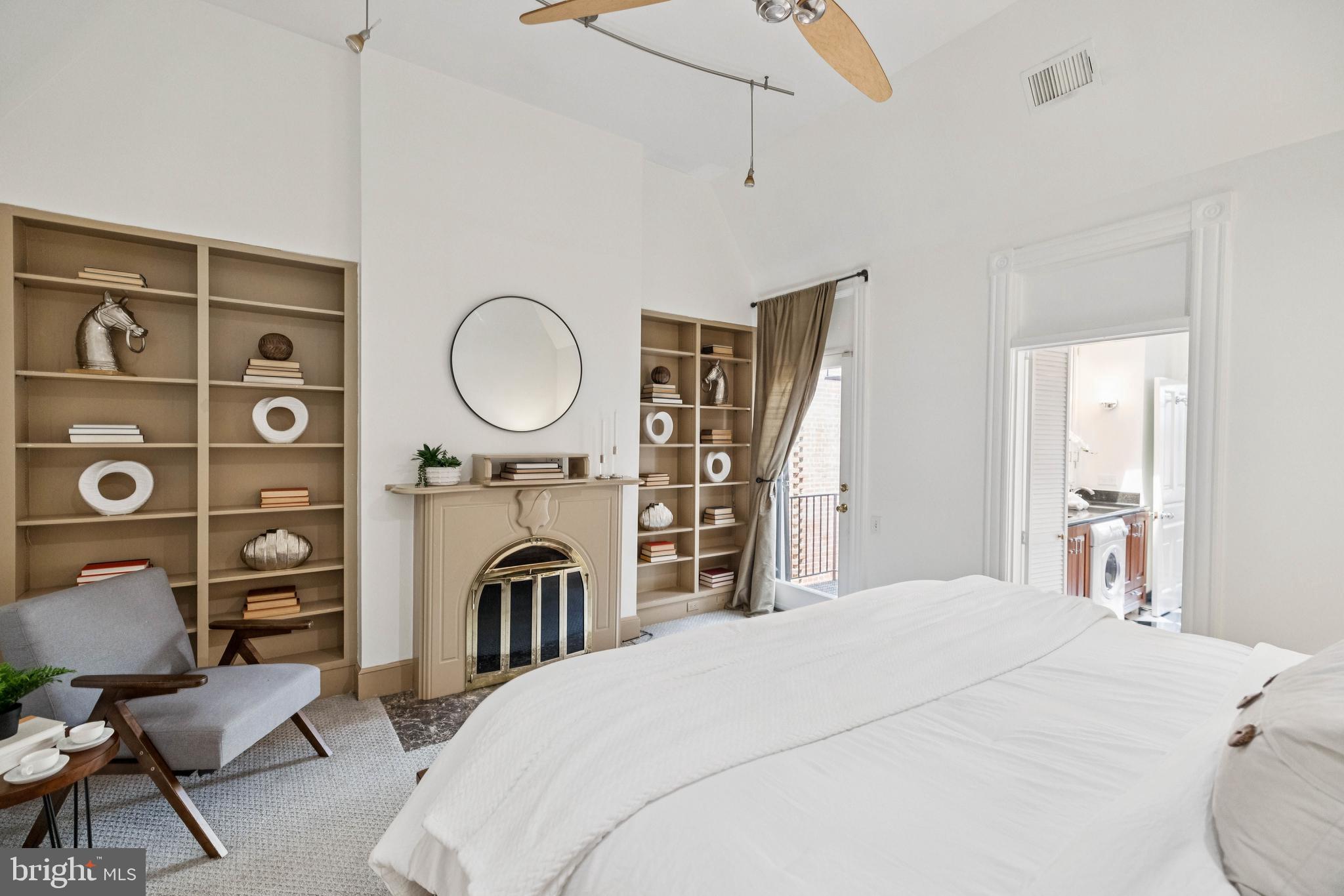 1827 PHELPS PLACE NW