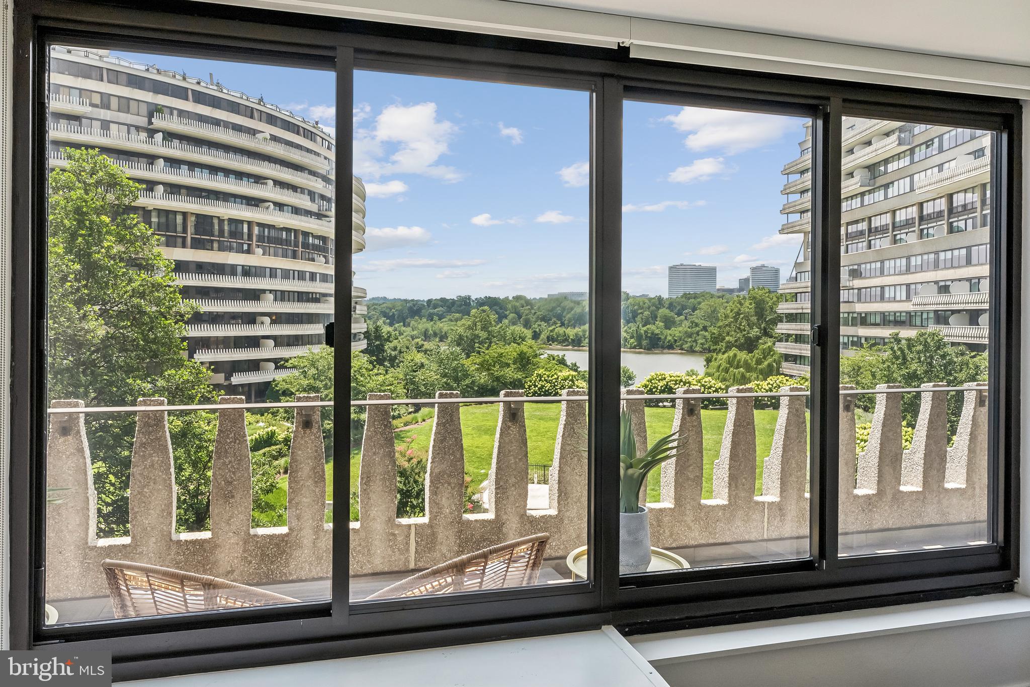 2510 VIRGINIA AVENUE NW 404-N