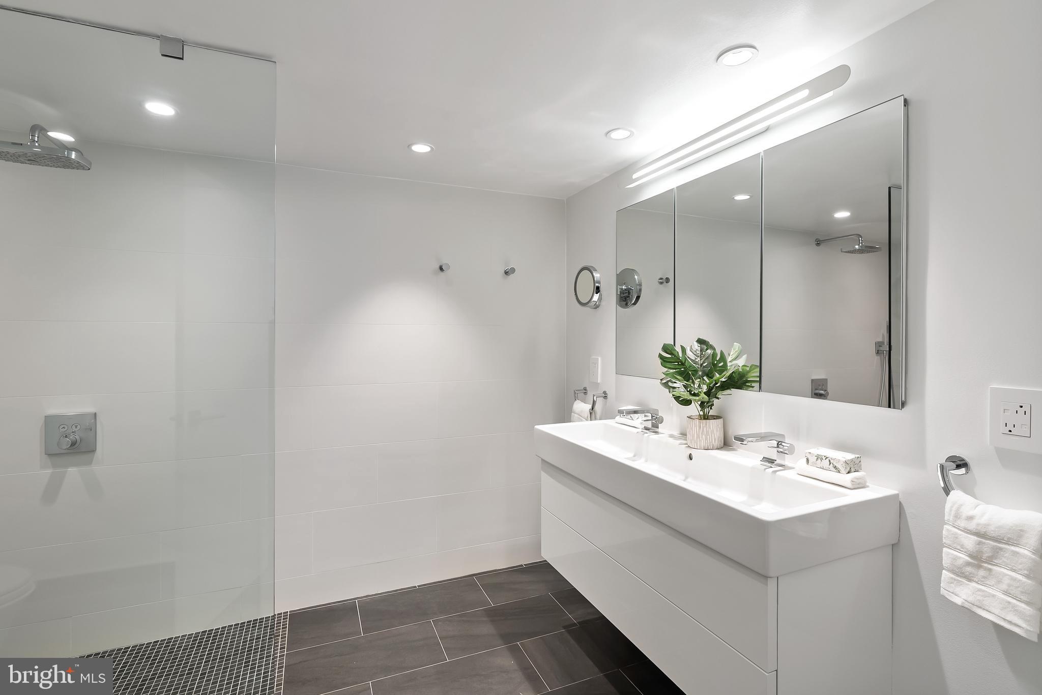 2510 VIRGINIA AVENUE NW 404-N