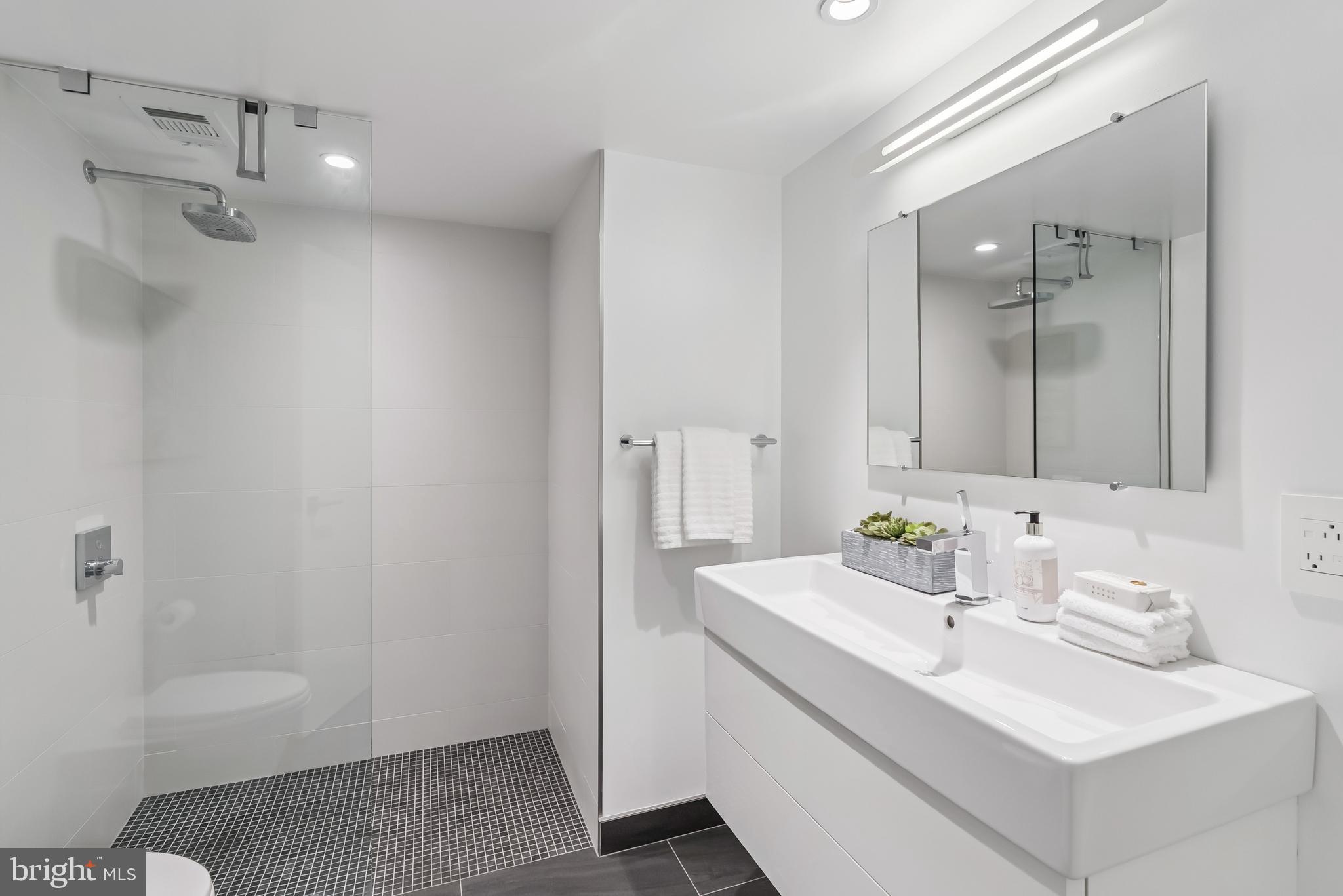 2510 VIRGINIA AVENUE NW 404-N