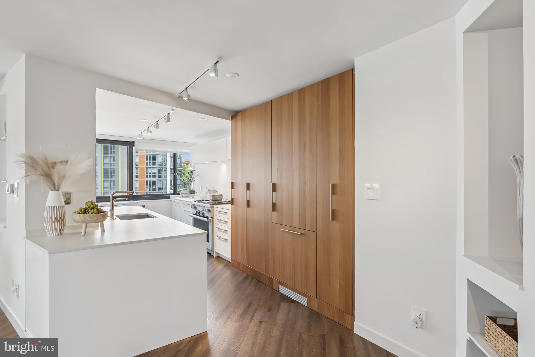 2510 VIRGINIA AVENUE NW 404-N