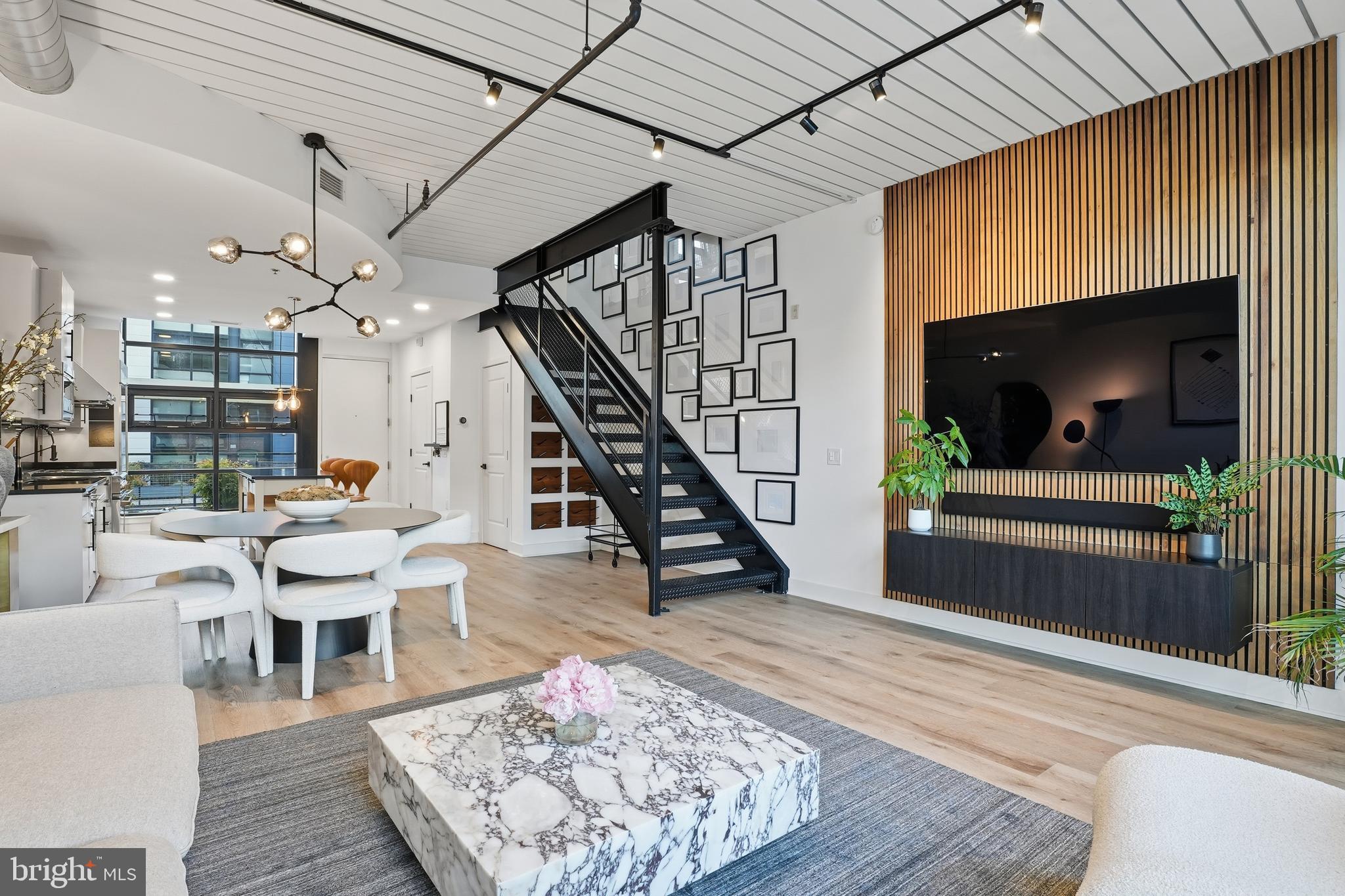 2125 14TH STREET NW 304W