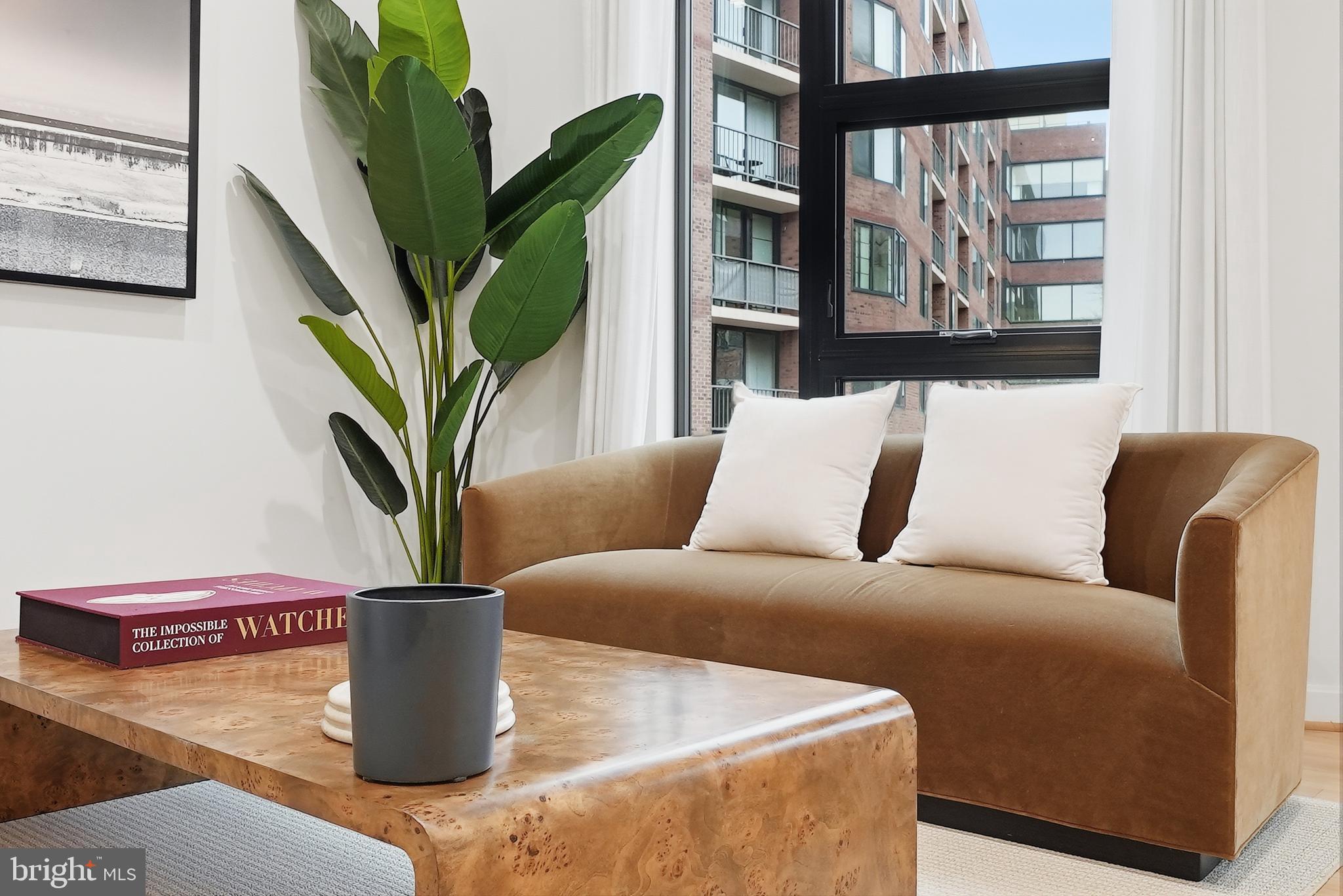 2525 PENNSYLVANIA AVENUE NW 301