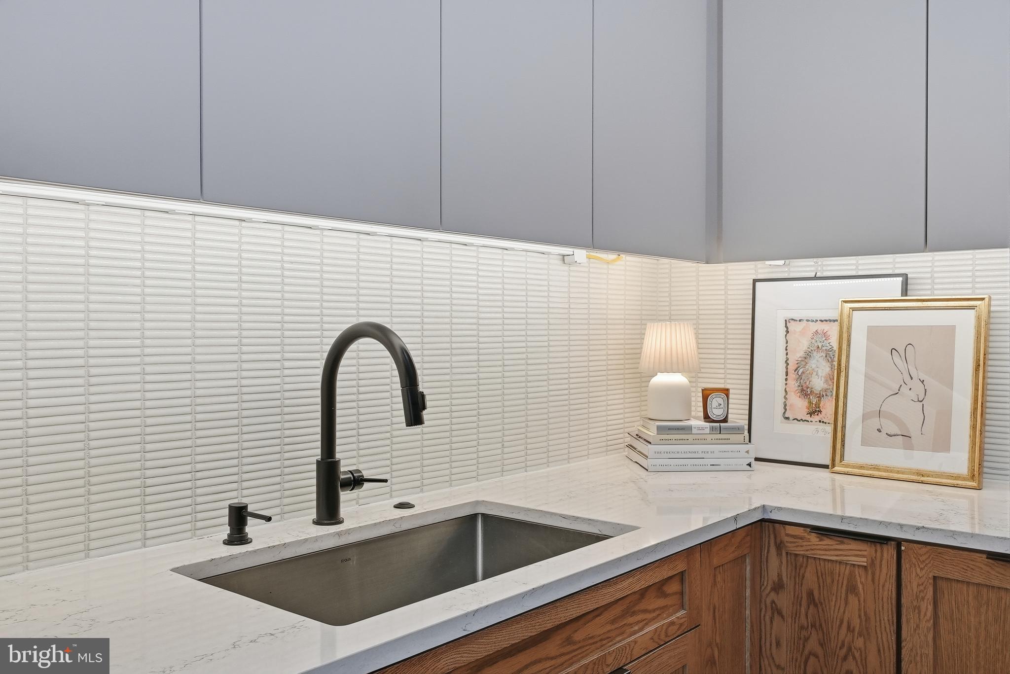 2525 PENNSYLVANIA AVENUE NW 301