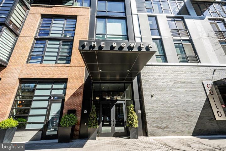 1300 4TH STREET SE 208