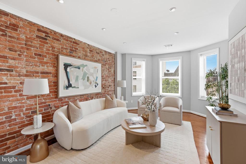 1737 WILLARD STREET NW Unit: 7