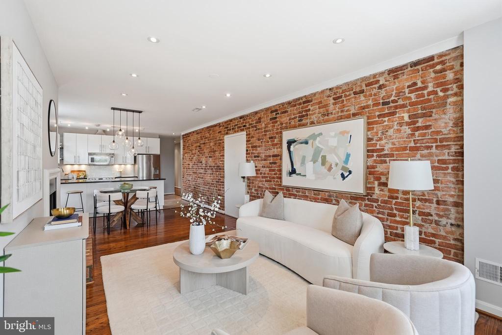1737 WILLARD STREET NW Unit: 7