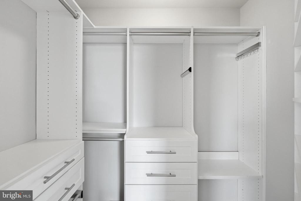1737 WILLARD STREET NW Unit: 7