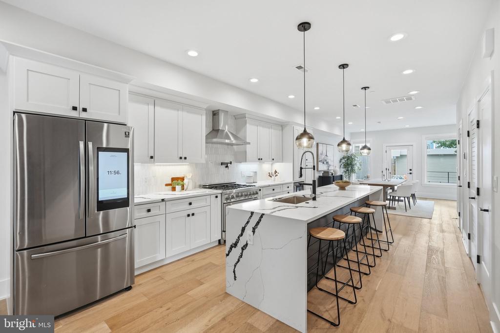 623 COLUMBIA ROAD NW