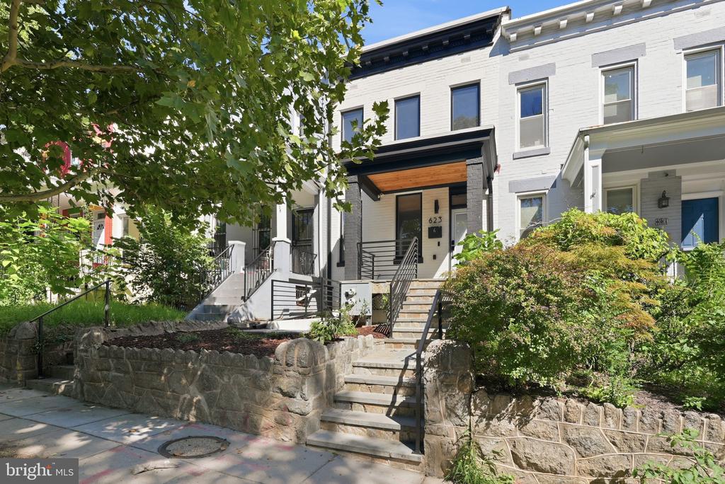 623 COLUMBIA ROAD NW