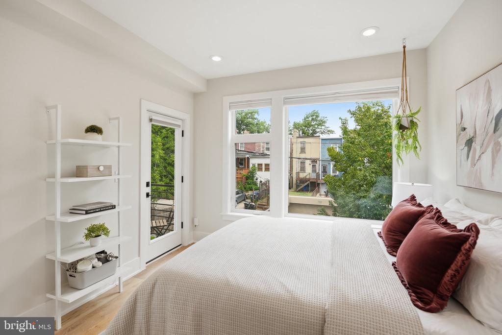 623 COLUMBIA ROAD NW