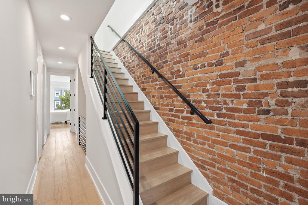 623 COLUMBIA ROAD NW