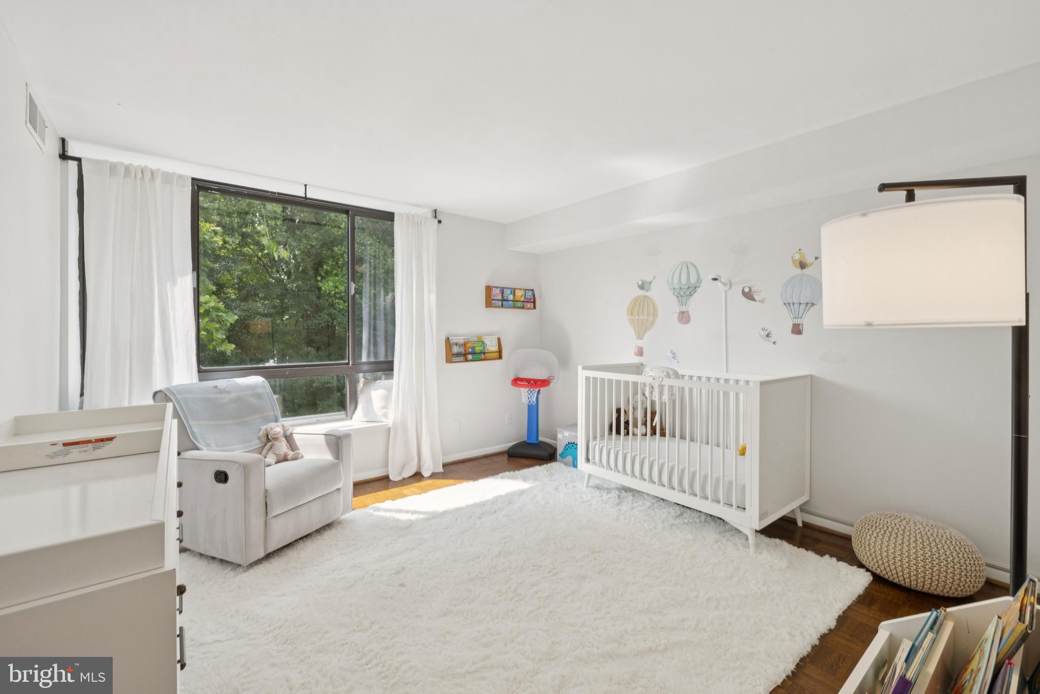 4956 SENTINEL DRIVE 9-401