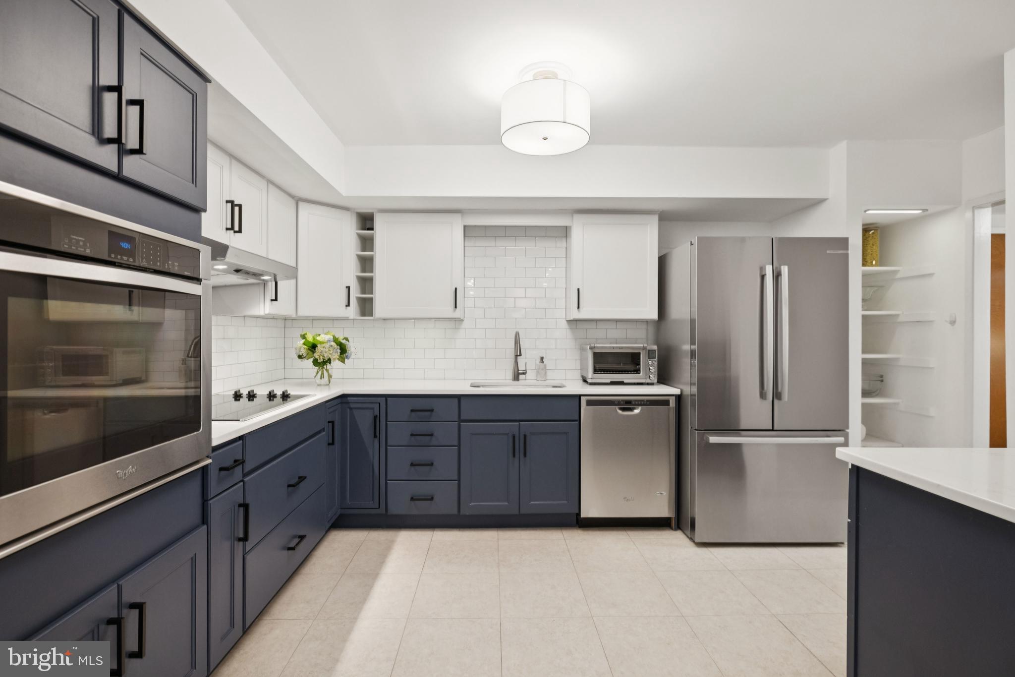 4956 SENTINEL DRIVE 9-401