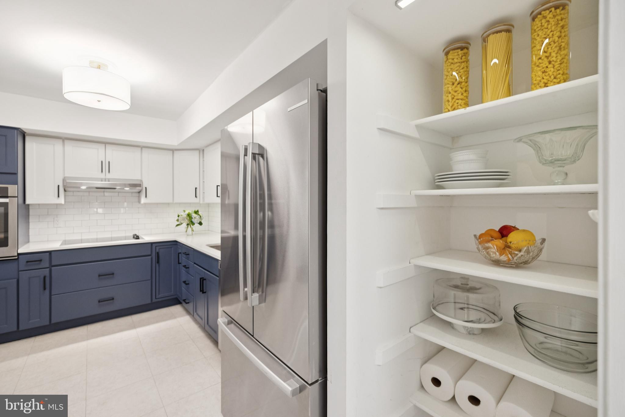 4956 SENTINEL DRIVE 9-401