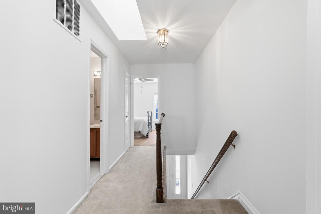 12237 TILDENWOOD