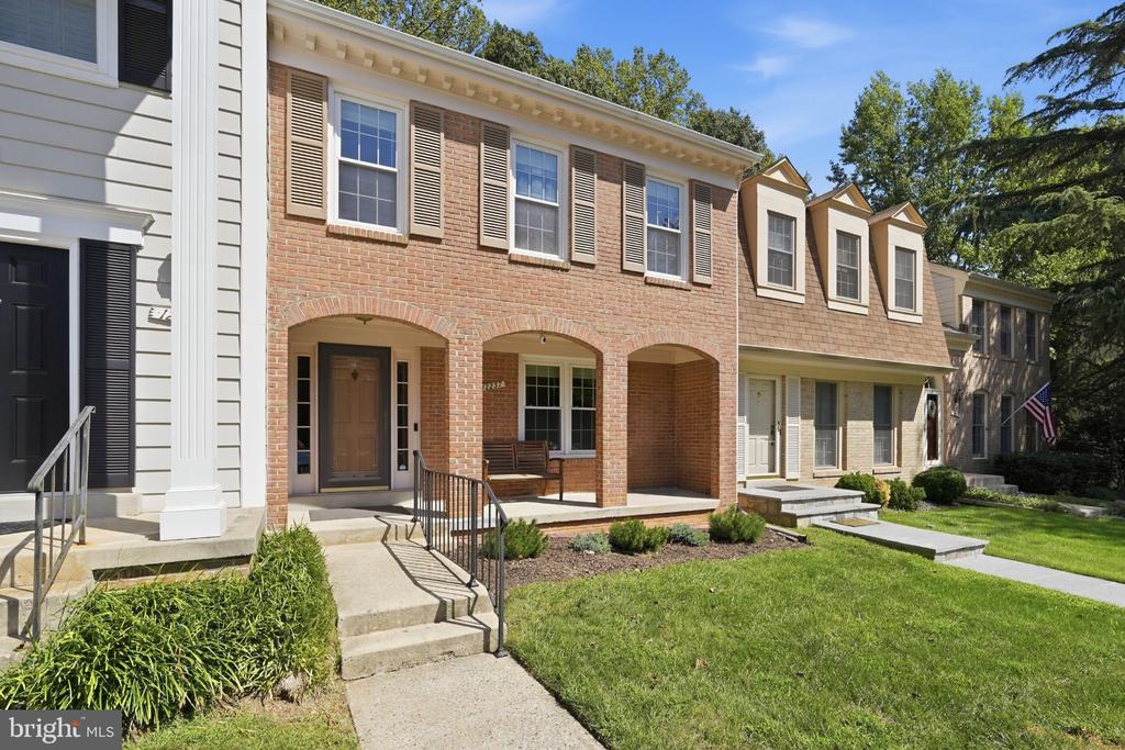 12237 TILDENWOOD