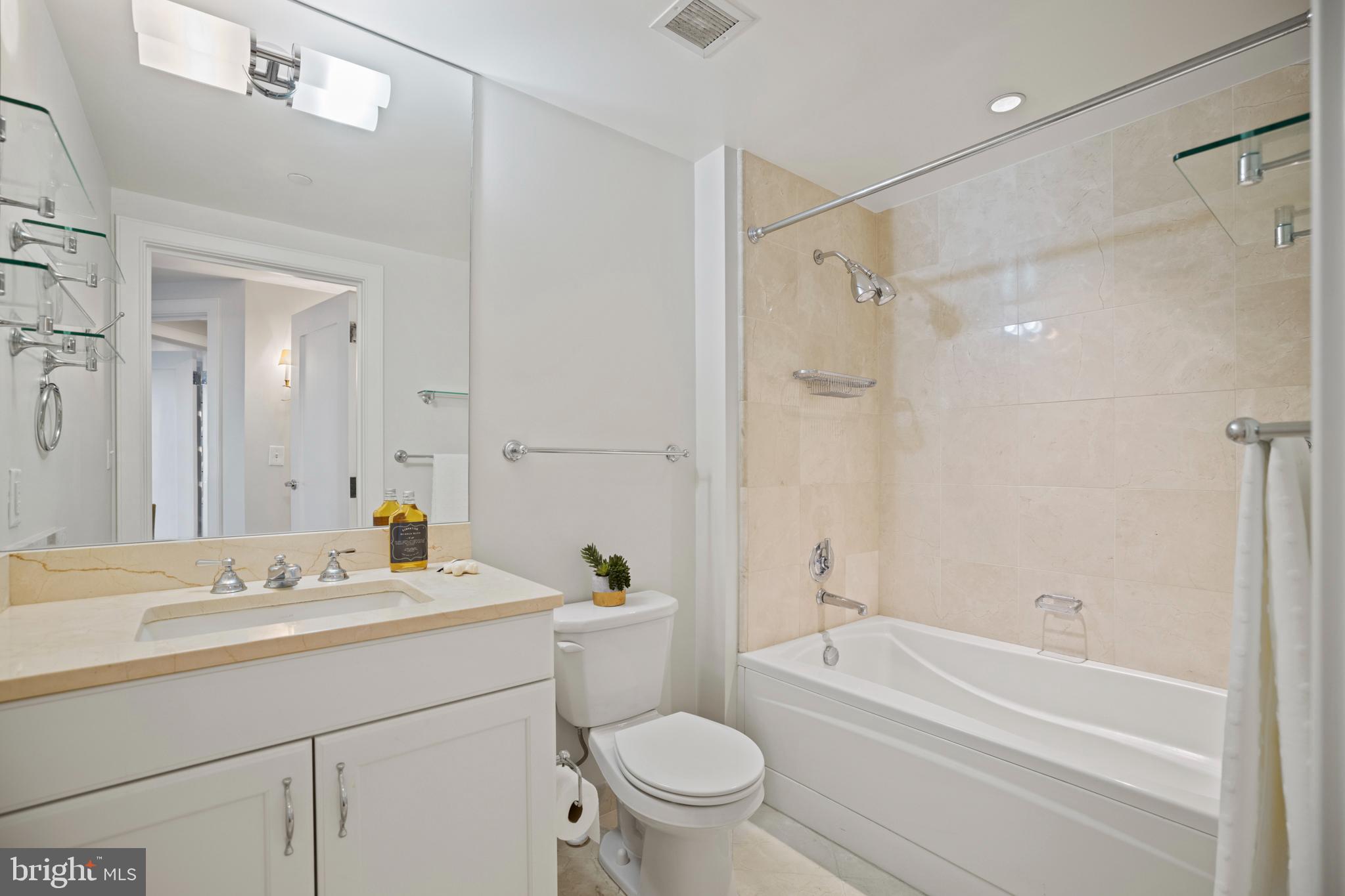 1111 19TH STREET N 2401