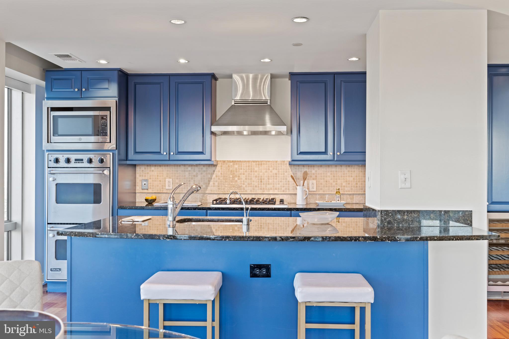 1111 19TH STREET N 2401