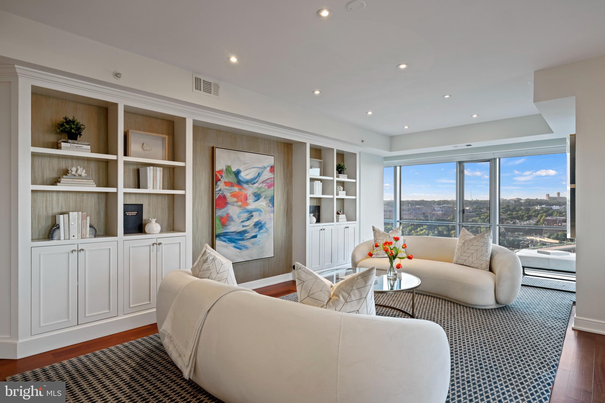 1111 19TH STREET N 2401