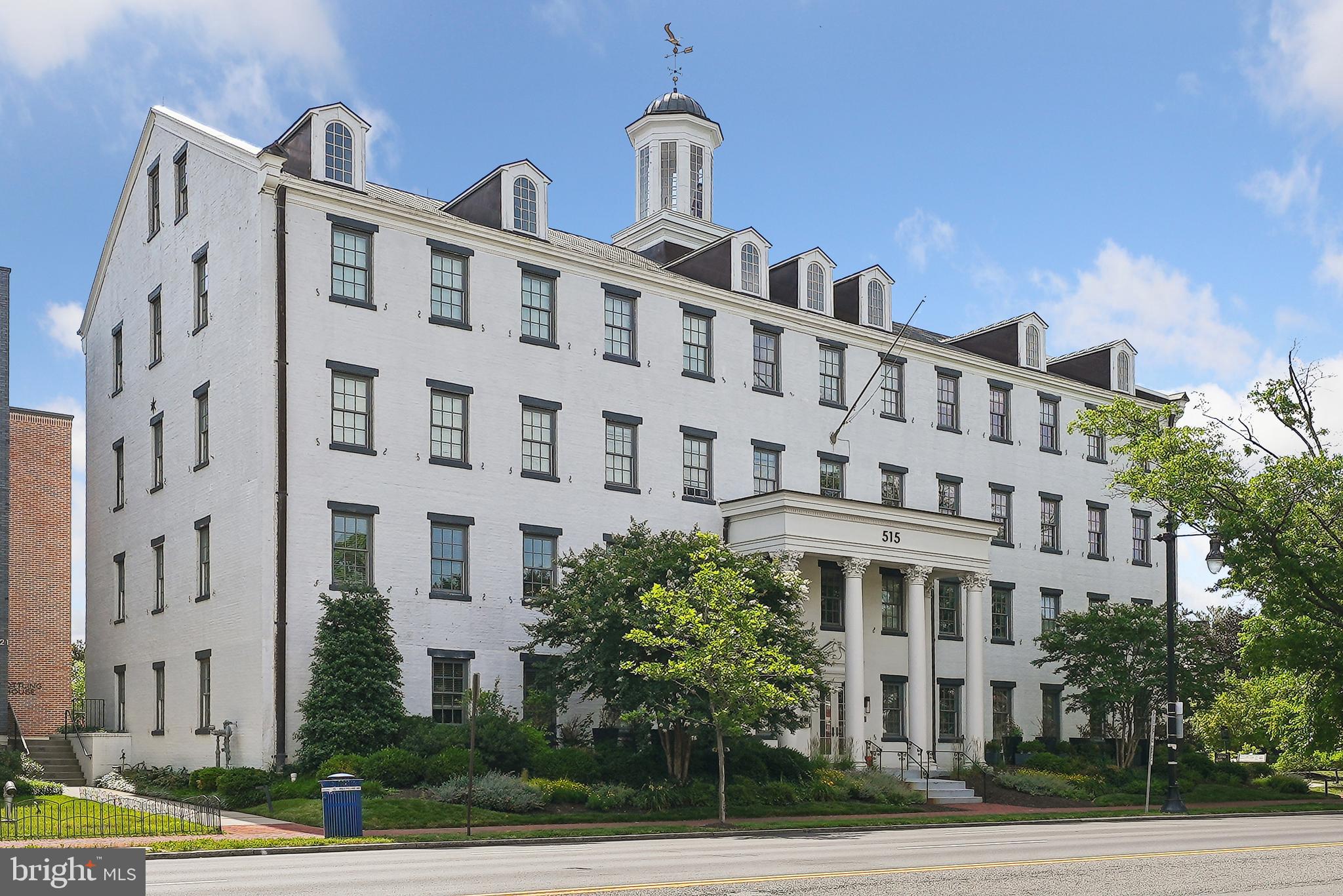 515 N WASHINGTON STREET 401