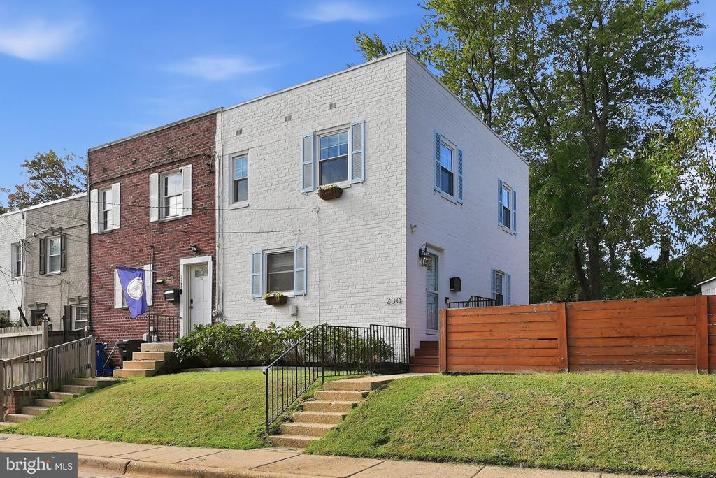 230 ASPEN STREET