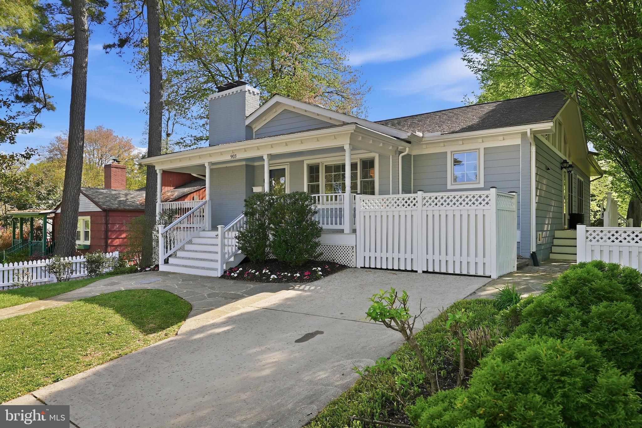 903 PARKER AVENUE