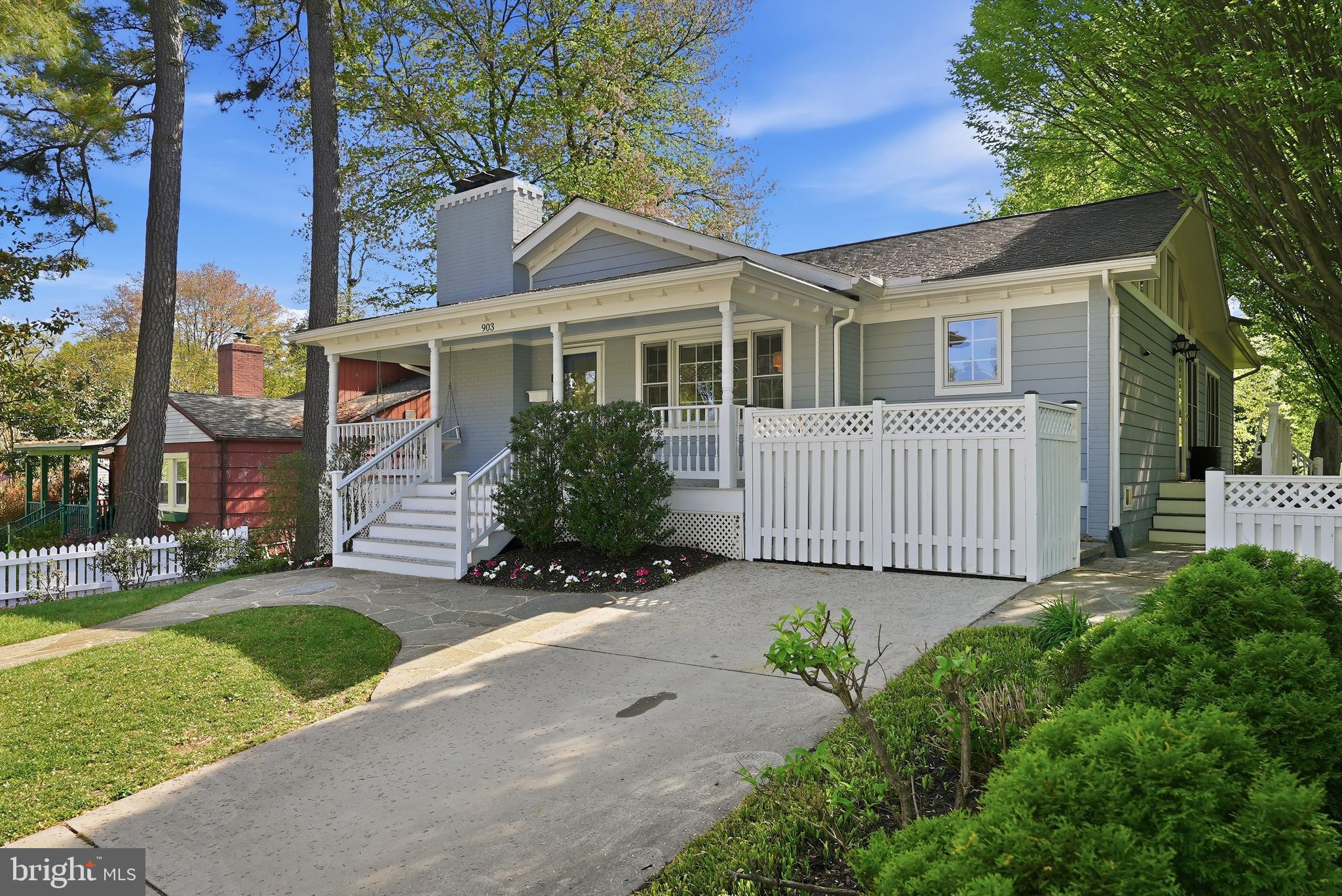 903 PARKER AVENUE