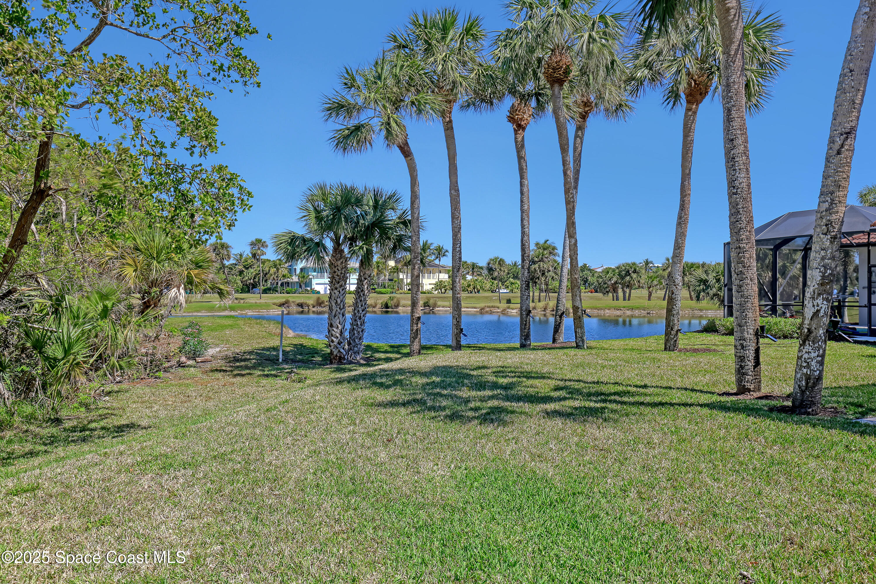 841 Aquarina Boulevard