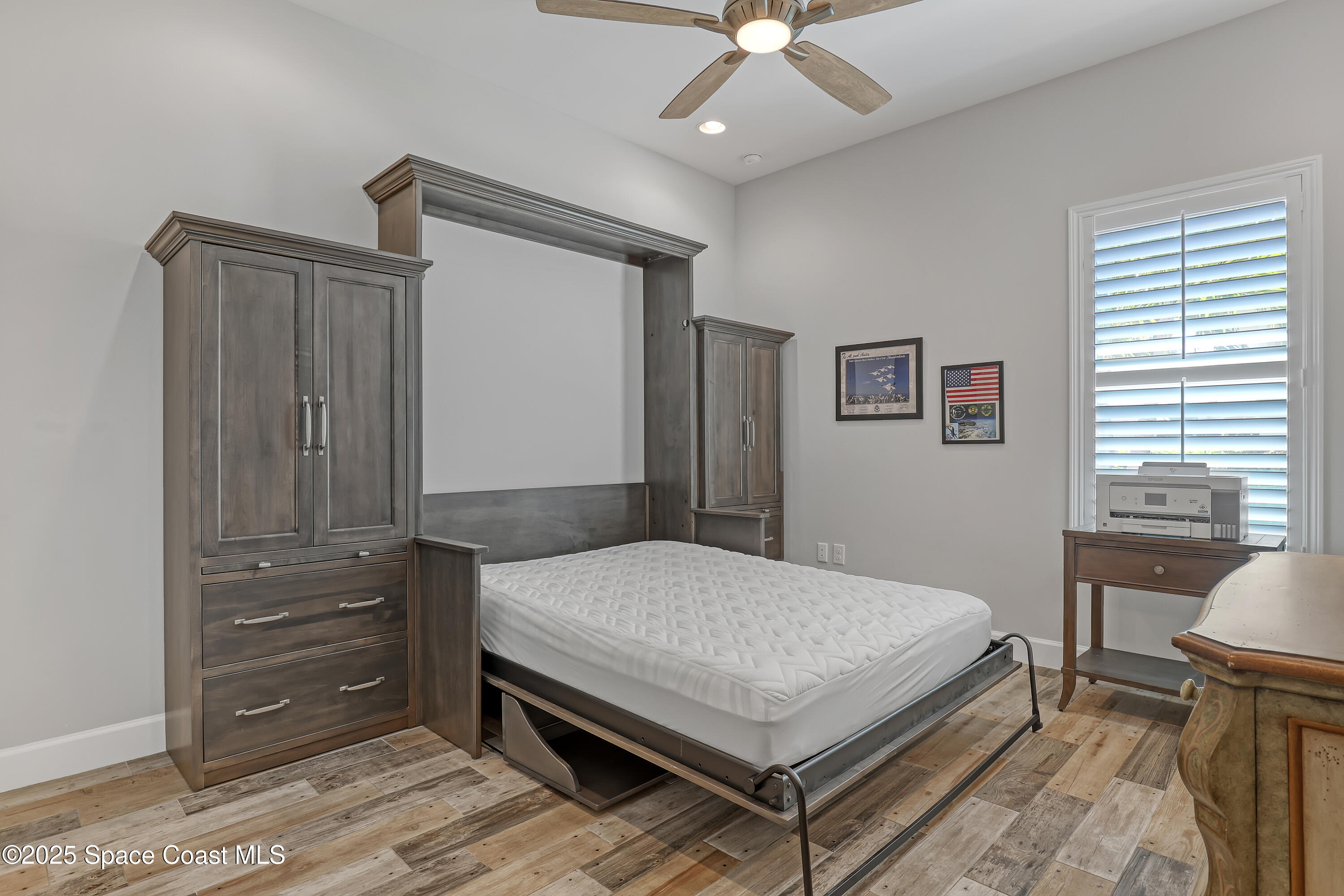 841 Aquarina Boulevard