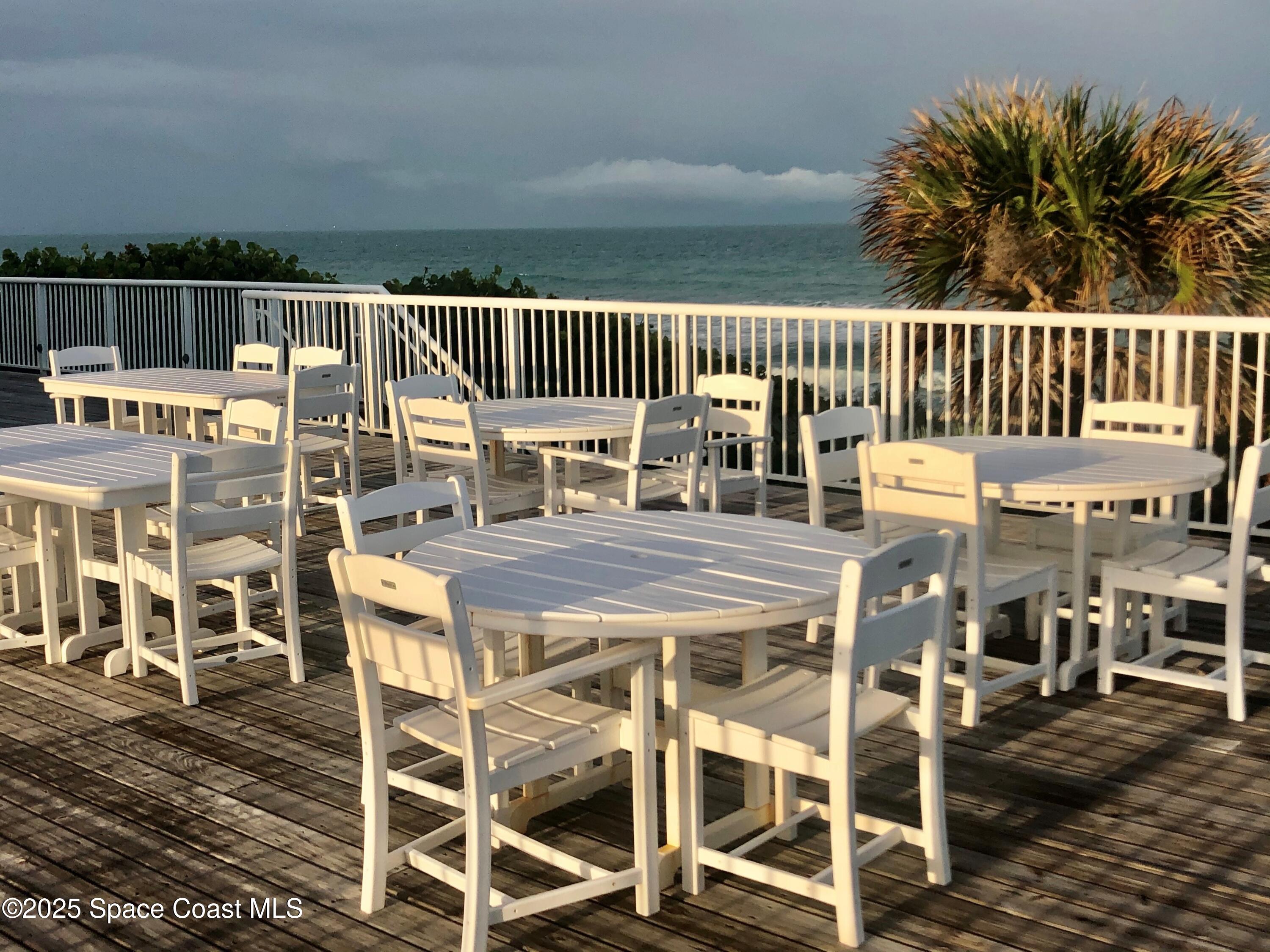 841 Aquarina Boulevard