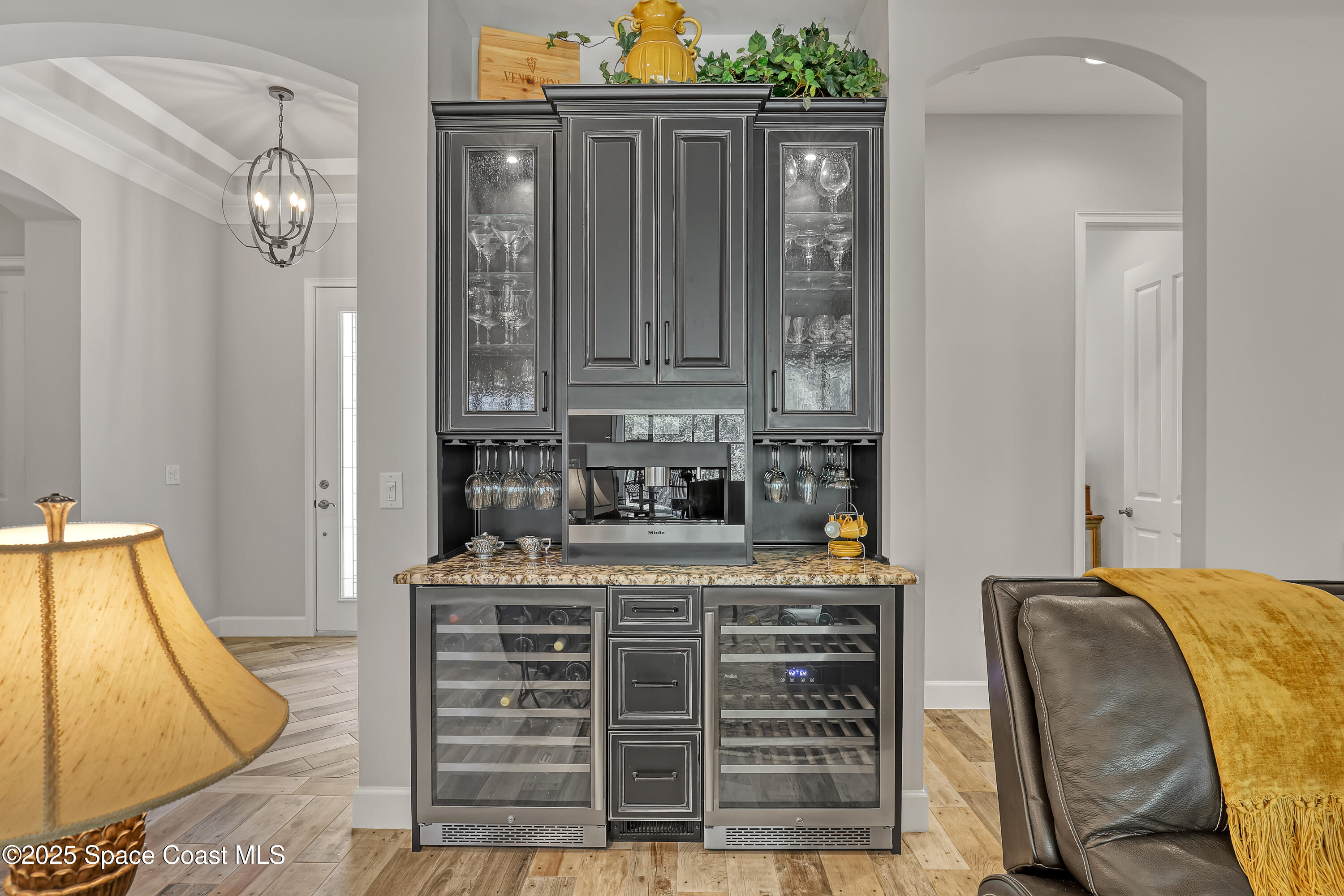 841 Aquarina Boulevard